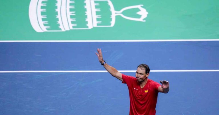 el-retiro-de-rafael-nadal:-una-mente-de-acero-en-su-lucha-para-volver-una-y-otra-vez-de-las-lesiones-para-competir-contra-federer-y-djokovic