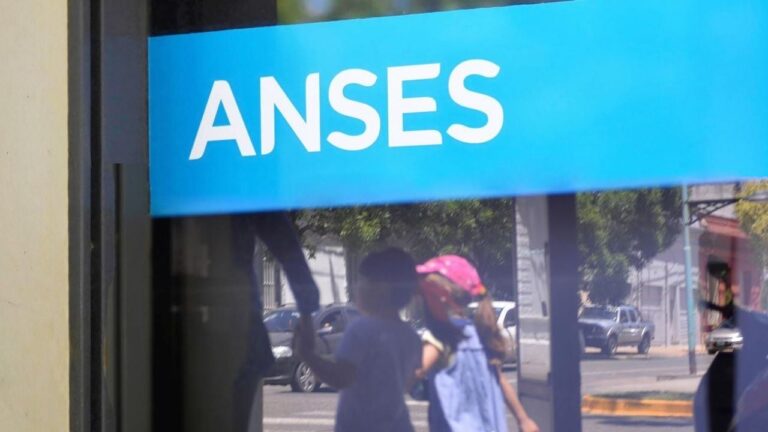 ANSES: quiénes cobran sus haberes este lunes 9 de diciembre