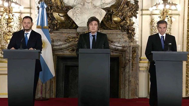 Jaiver Milei presentó el Plan Nuclear y aseguró que pretende que Argentina sea «pionera»
