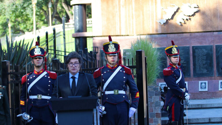 Milei: Buscamos hacer de Argentina una potencia para que los malvinenses prefieran ser argentinos