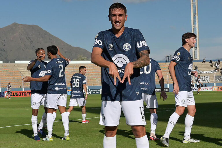 Independiente Rivadavia sigue en la Copa Argentina