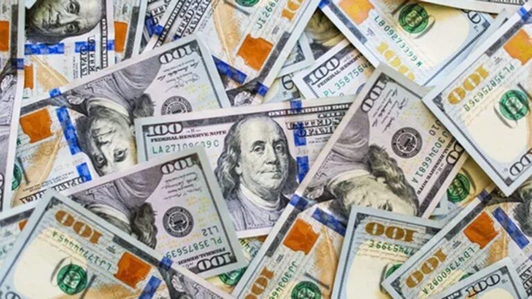 Dólar blue hoy minuto a minuto: a cuánto está este martes 15 de abril