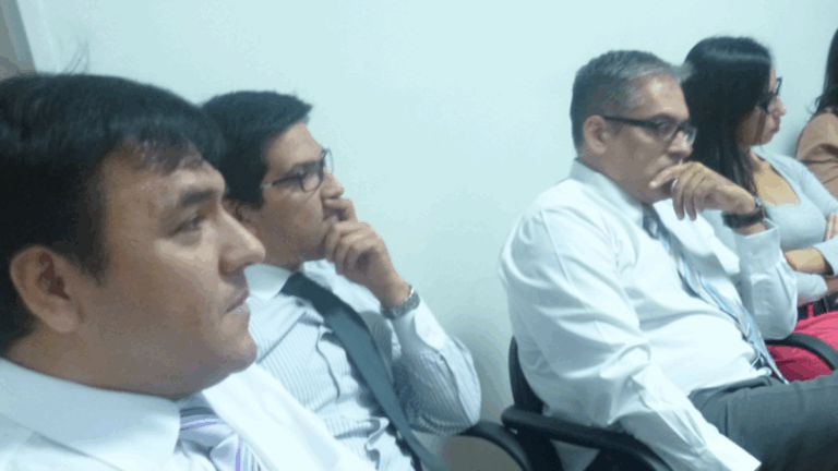 Funcionario judicial pedía coimas para supuestas pericias y amenazaba gente