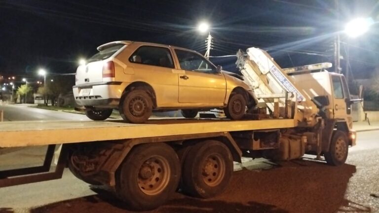 Comodoro: manejaba borracho, chocó contra una camioneta y no tenía los papeles del auto