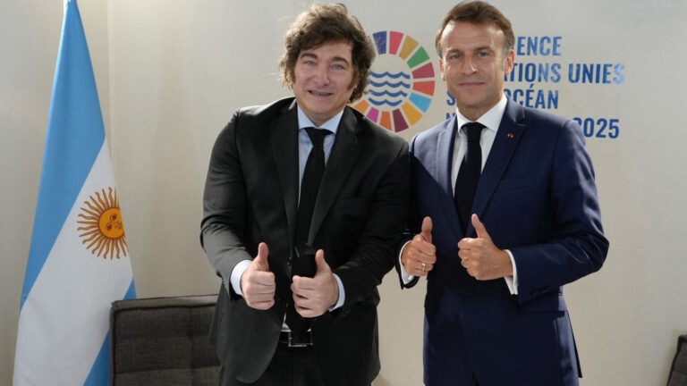 Milei y Macron acuerdan potenciar el Plan Nuclear Argentino