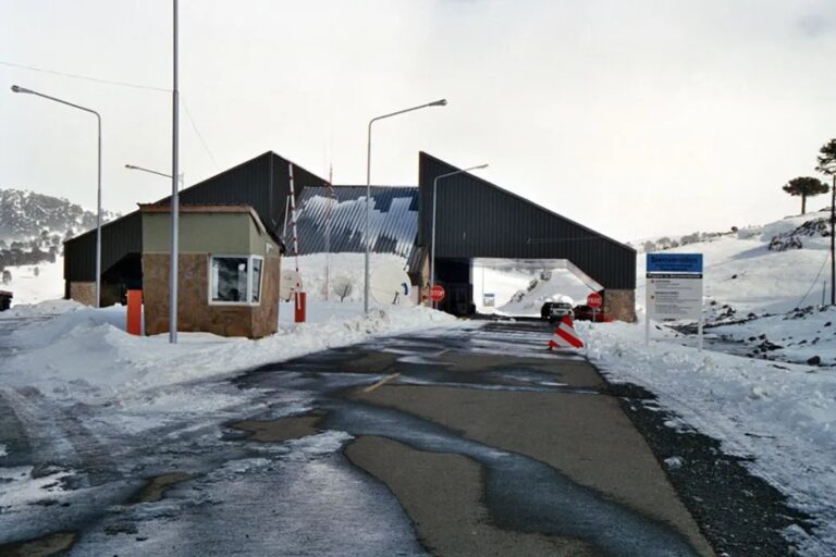 Fin de semana largo: pasos a Chile cerrados por mal tiempo