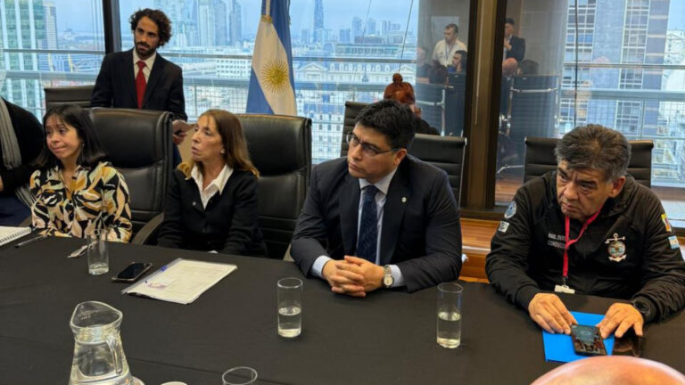 Vidal: La pesca no puede seguir paralizada