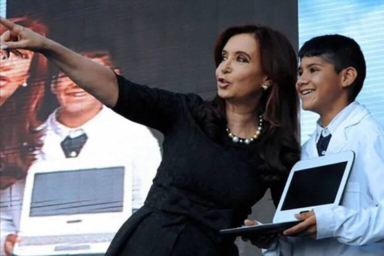 Los cuatro bobos y el terror a Cristina