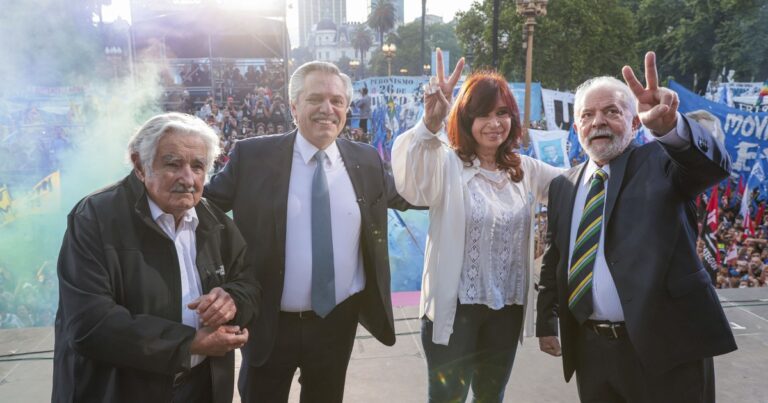 Lula contó que Cristina lloró cuando habló con ella después de la condena