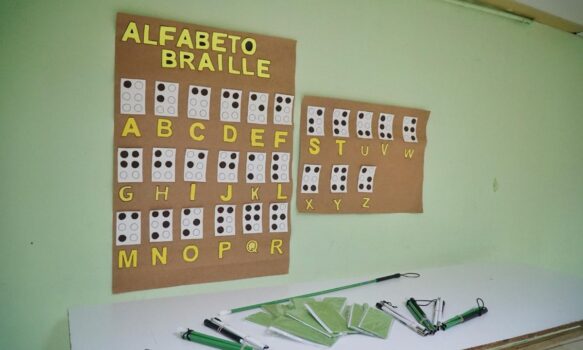 Rawson mantiene abierta las inscripciones del taller de braille, orientación y movilidad para personas con discapacidad visual