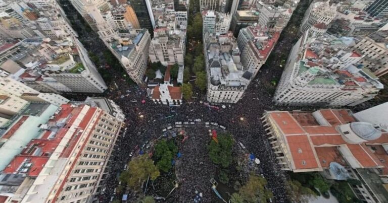 Declaración de Alternativa Universitaria. Aprobación de la ley de financiamiento universitario: tenemos que ir contra el veto