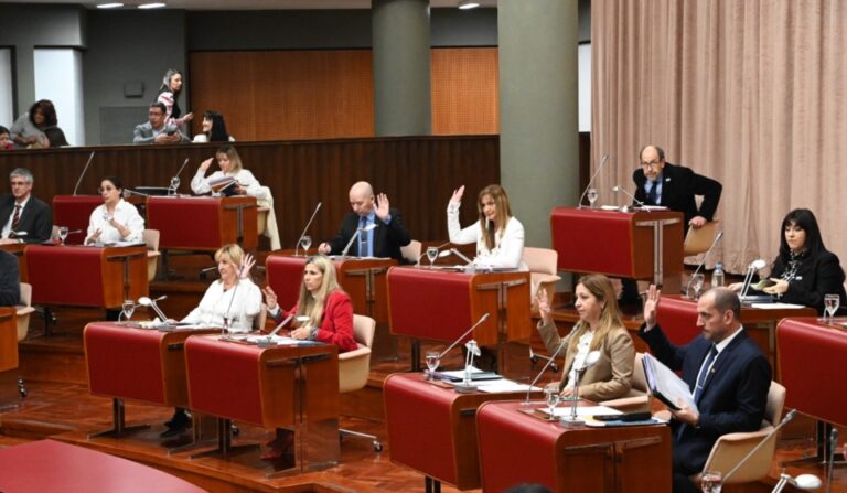 La Legislatura aprobó obras en las rutas 3 y 40 con fondos provinciales