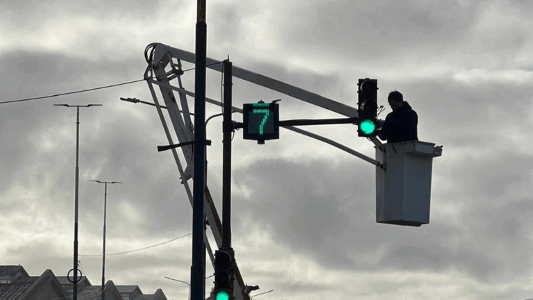 Segunderos en los semáforos para prevenir accidentes