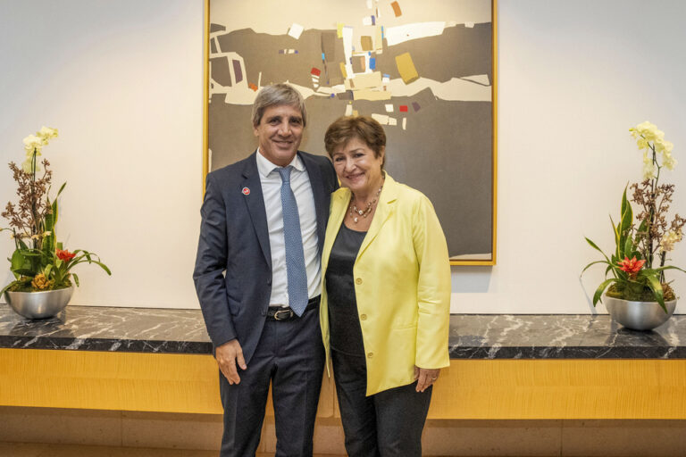 El gobierno incumple una vez más con el FMI