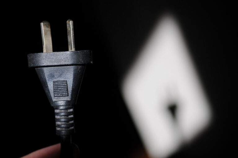 Se contrajo 3,7% en agosto