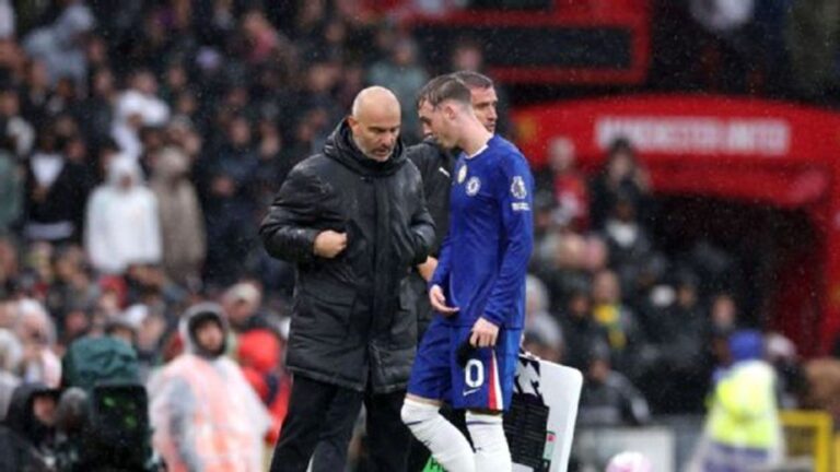 Enzo Maresca metió tres cambios en los primeros 20 minutos de Manchester United vs Chelsea