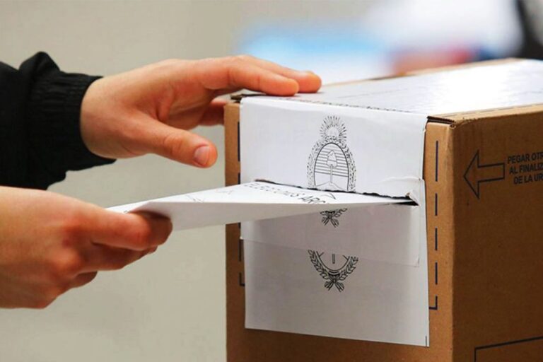 Rechazo ante el debate político