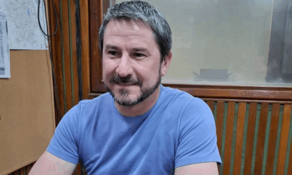El intendente de Trelew visitó los estudios de Radio Chubut y respondió las consultas de la gente