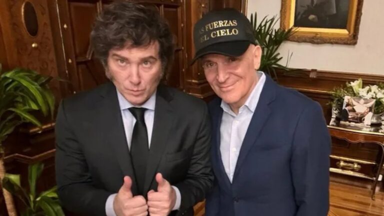 Milei salió a bancar a Espert y aseguró que es una inmunda y burda operación del kirchnerismo»