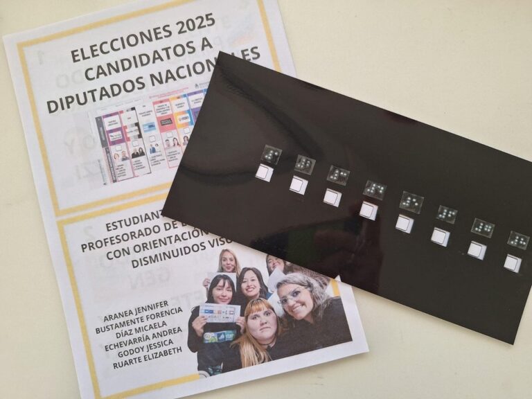 Crearon plantillas para que personas ciegas puedan votar, pero una traba legal impide su uso en estas elecciones