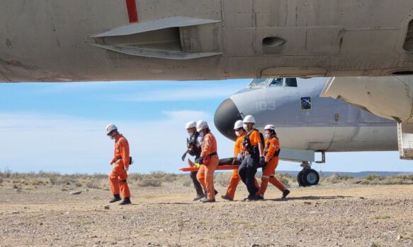 Realizaron en Trelew un simulacro de accidente aéreo para fortalecer la respuesta ante emergencias