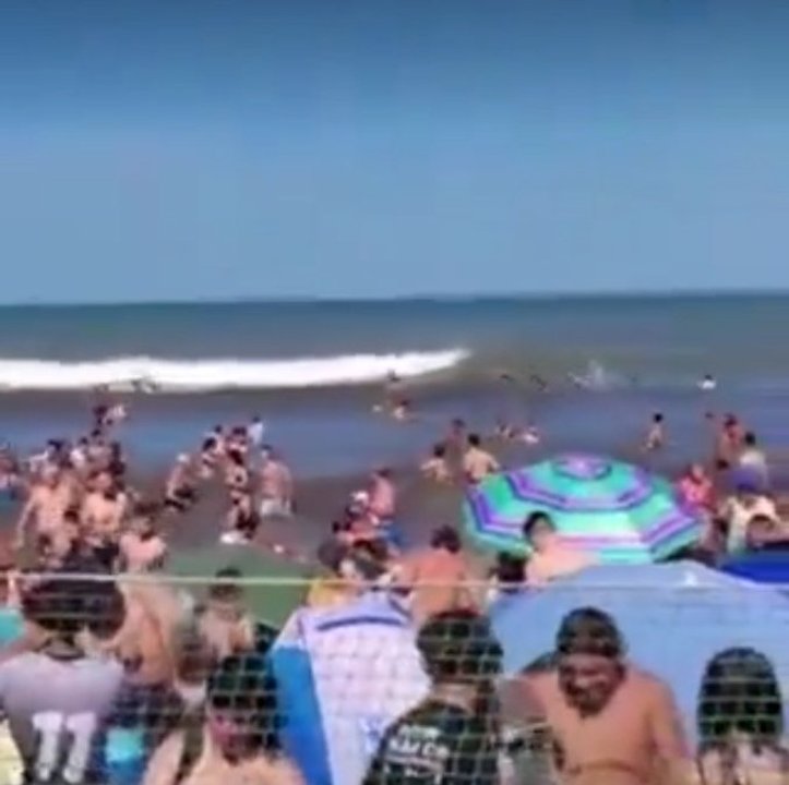 Una ola gigante golpeó las costas de Buenos Aires: un muerto y decenas de heridos