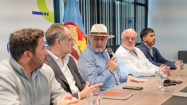 Cerro Hermitte: Othar firmó el inicio de los estudios técnicos