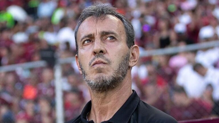 El Bocha Batista dirigirá a Costa Rica con la mira puesta en el Mundial 2030